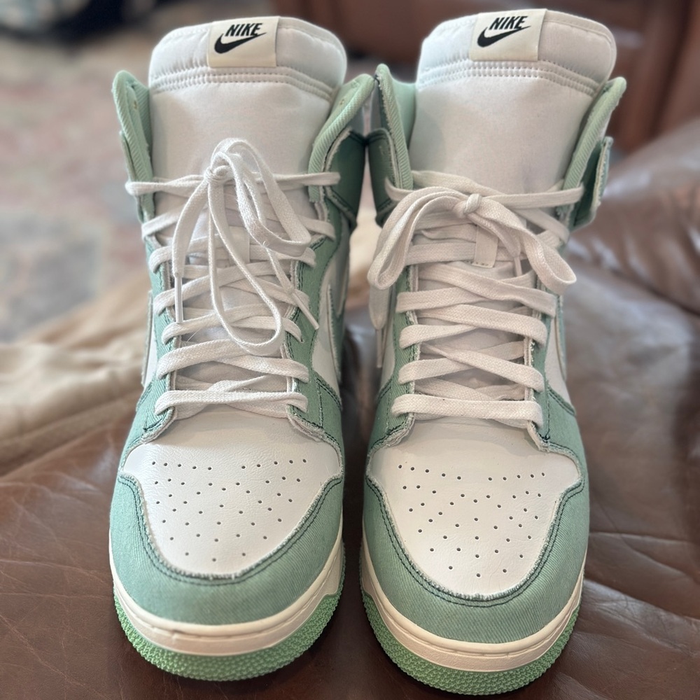 Nike Dunk High 1985